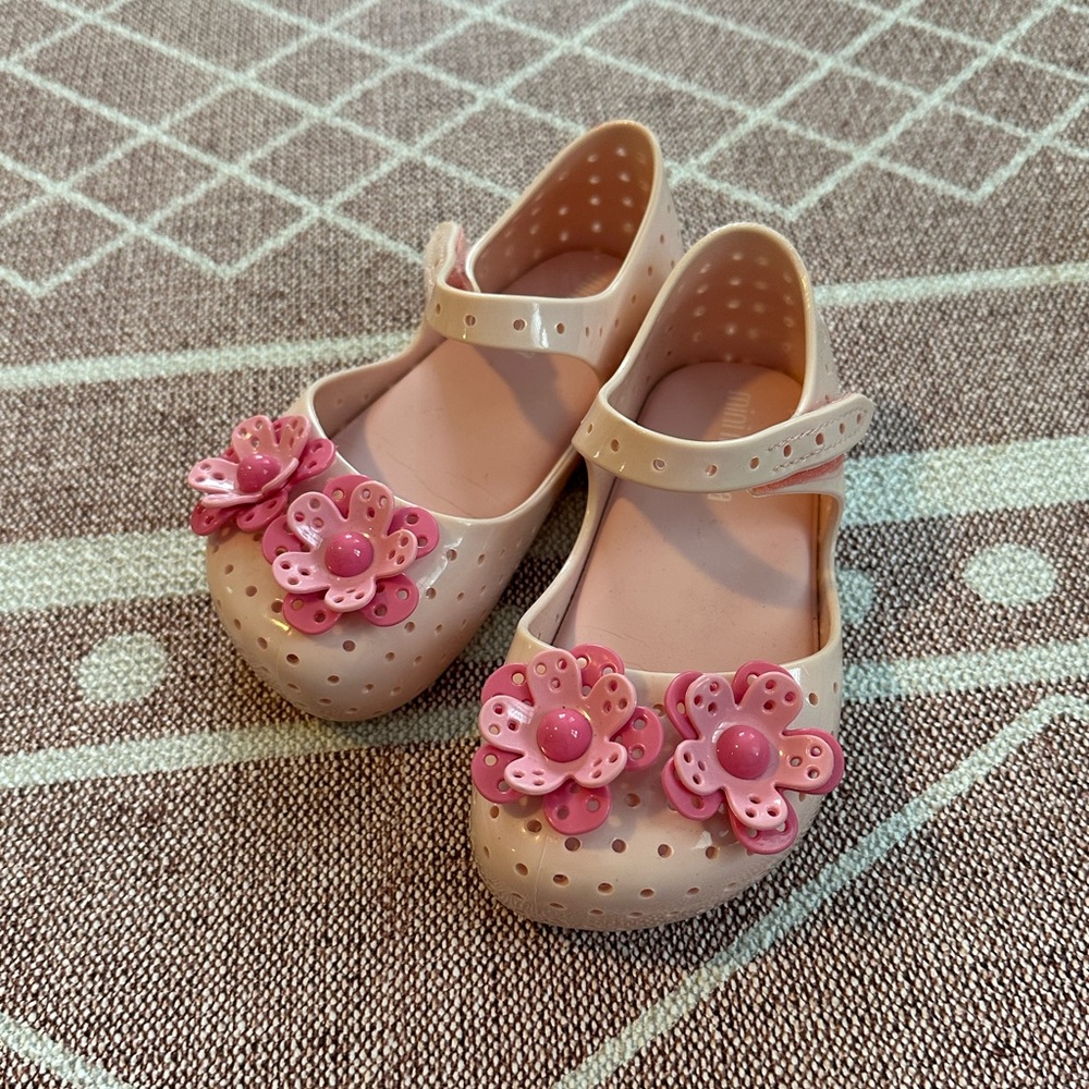 Mini Melissa Shoes Mini Melissa Furadinha Xii Bb Floralmary Jane Flat